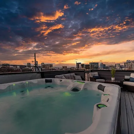 Downtown Ruby - Rooftop Hot Tub - Heart Of Gulch Holiday home Nashville