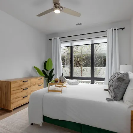 Savanna - Heart Of Midtown - Odyssey At The Park Holiday home Nashville