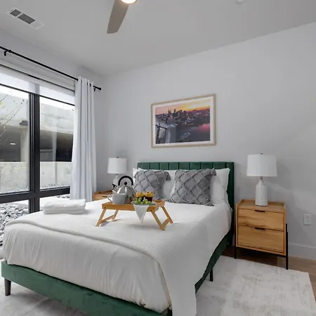 Savanna - Heart Of Midtown - Odyssey At The Park Holiday home *