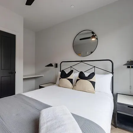 Titan - Odyssey - Heart Of Midtown Holiday home Nashville