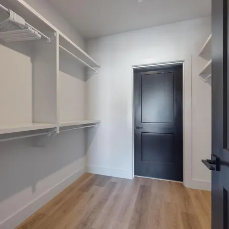 Hermaios - Odyssey - Heart Of Midtown Holiday home *