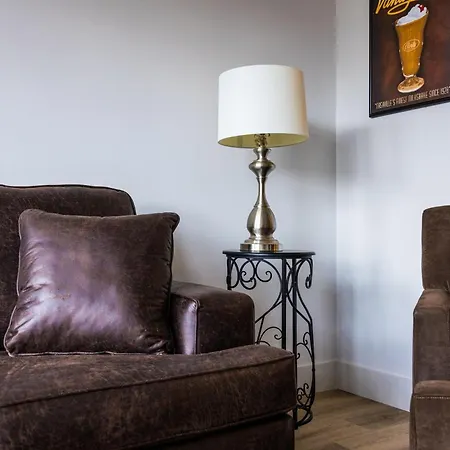 Holiday home Kairos Chateau-odyssey-mins To Vanderbilt *
