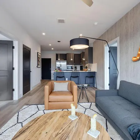 Holiday home Tune - Odyssey - Mins To Broadway - Full Gym! Nashville