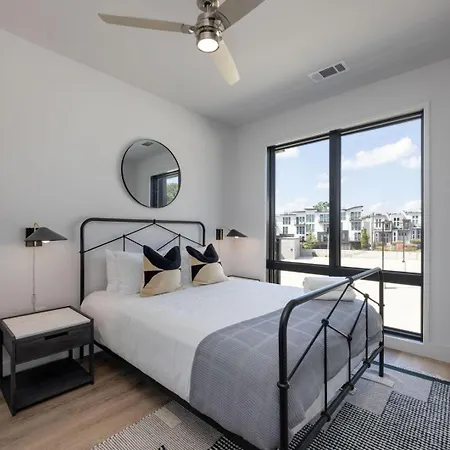 Holiday home Midtown Melodies-odyssey-2 Units-heart Of Midtown Nashville