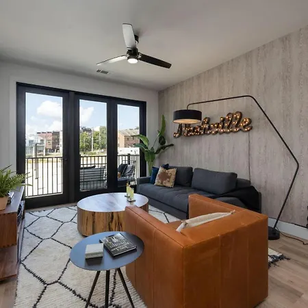 Holiday home Midtown Melodies-odyssey-2 Units-heart Of Midtown *