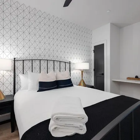 Midtown Melodies-odyssey-2 Units-heart Of Midtown *