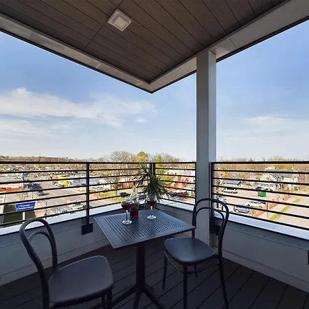 Foxy - 4 View Homes - 12 South *