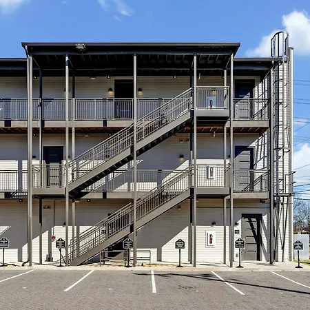 Holiday home The Outlaw In Downtown By Nautical Nashville