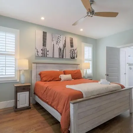 New Amazing 4br Suite* Hot Tub *2 Mi To Music Nashville
