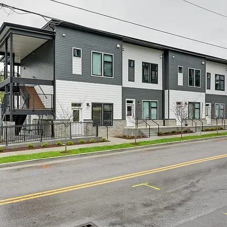 Modern In Weho Art Community! * Nashville