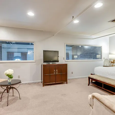 Aparthotel Riverfront Lofts
