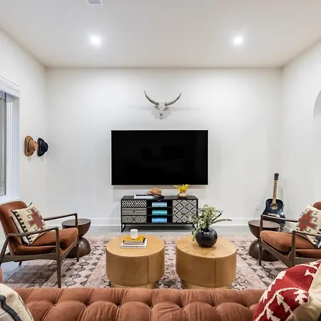 Outrider 111 By Avantstay 5 Minutes To Broadway Apartment *