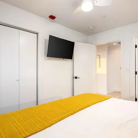 Apartment By Vanderbilt And Belmont, 3 Miles To Downtown & Free Parking Nashville
