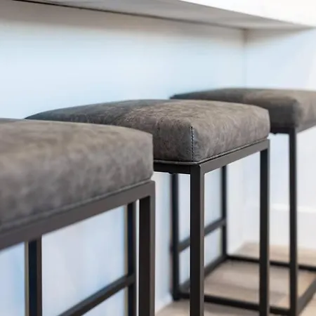Stylish In Hillsboro Village By Vanderbilt And Belmont