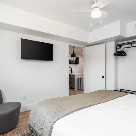 Stylish In Hillsboro Village By Vanderbilt And Belmont Apartment *