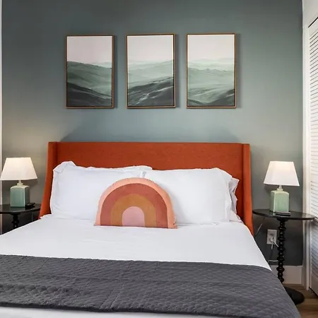 Apartment Stylish In Hillsboro Village By Vanderbilt And Belmont Nashville