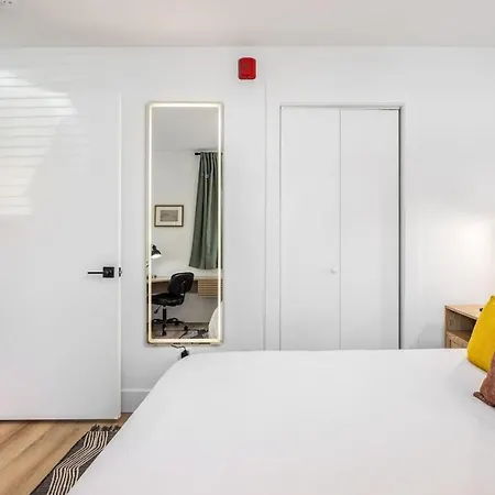 Bright By Vanderbilt And Belmont, 3 Miles To Downtown Apartment Nashville