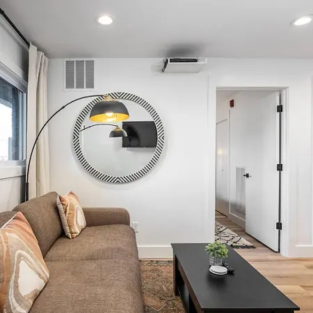 Apartment Bright By Vanderbilt And Belmont, 3 Miles To Downtown Nashville