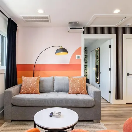 Retreat With Patio & Free Parking, By Vanderbilt * Nashville