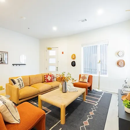 Outrider Buyout- 3 Units By Avantstay Sleeps 30 Nashville