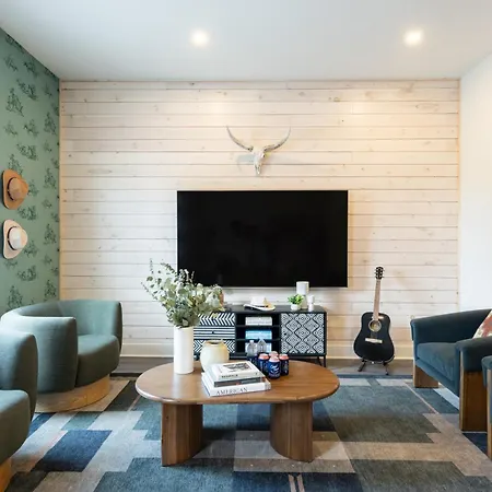 Apartment Outrider 1012 By Avantstay 5mins To Broadway Downtown W Balcony *