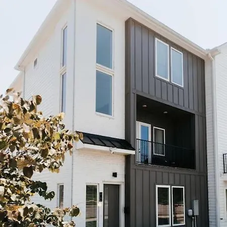 Holiday home Balcony~gated Community~luxury~nashville