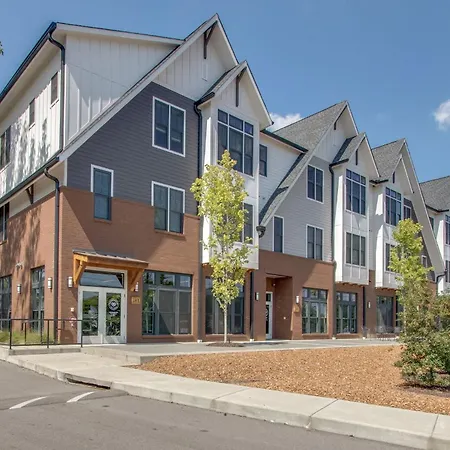 New East Nash - King Bed Short Drive To Dwntwn Nashville