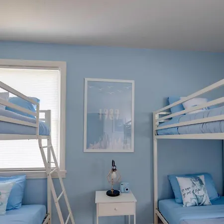 Taylor Swift Eras Inspired Home-10 Min To Broadway *