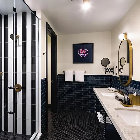 Dream Nashville, By Hyatt 4* Nashville