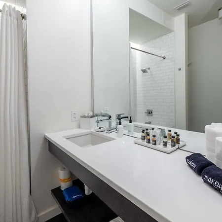 121 By Avantstay Hotel 4*