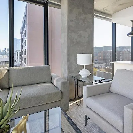 Landing Modern With Amazing Amenities Apartment *
