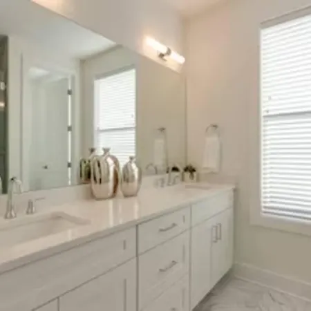 New And Luxurious By Downtown With Rooftop Deck! Holiday home *