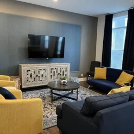 New And Luxurious By Downtown With Rooftop Deck! * Nashville