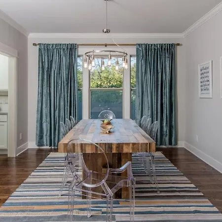 Designer In Music Holiday home *