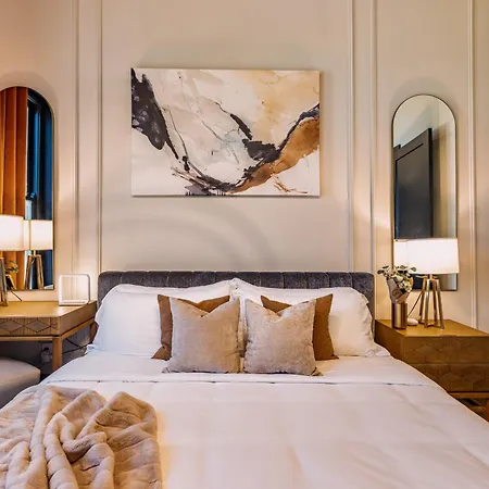 Union Street Lofts 4*