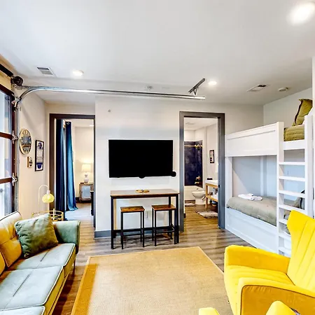 Muse Apartment *