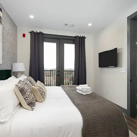 Muse Apartment *