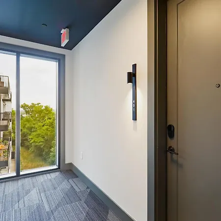 Muse Apartment *