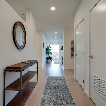 Apartment Eve *