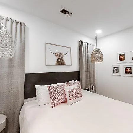 Eve Apartment *