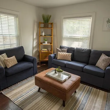 Holiday home Lovely East - Cute And Cozy! Nashville