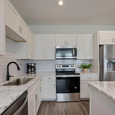 Holiday home - 5621 Lenox Ave Unit 1-5 - Combo Nashville