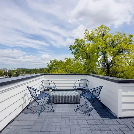 Holiday home - 5621 Lenox Ave Unit 1-5 - Combo