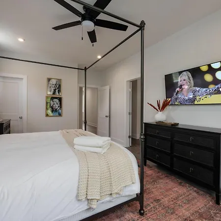 - 5621 Lenox Ave Unit 1-5 - Combo * Nashville