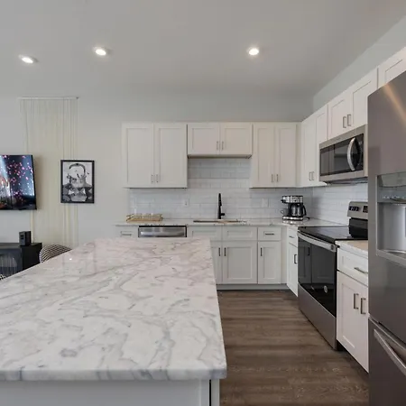 Holiday home - 5621 Lenox Ave Unit 1-5 - Combo Nashville