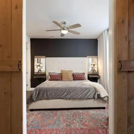 Weho Home, Geodis Park, Private Movie Theater! 10min To Broadway! Sleeps 10! *