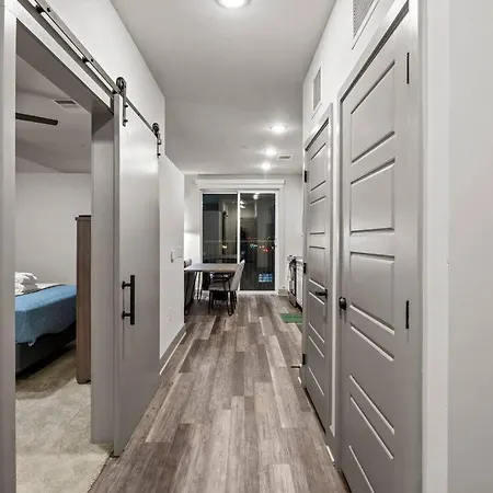 Apartment Luxury Apt, Min To Dt, Gym, Pool *