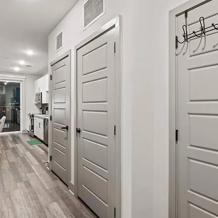 Apartment Luxury Apt, Min To Dt, Gym, Pool Nashville