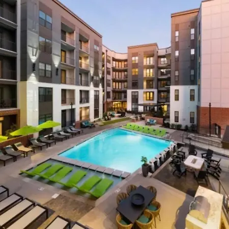 Luxury Apt, Min To Dt, Gym, Pool * Nashville