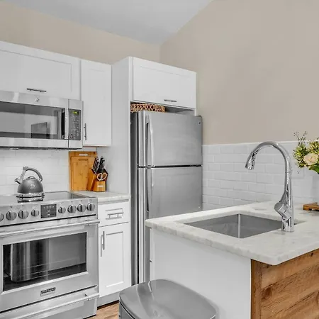Holiday home - 1011 N 2nd St Unit B Nashville